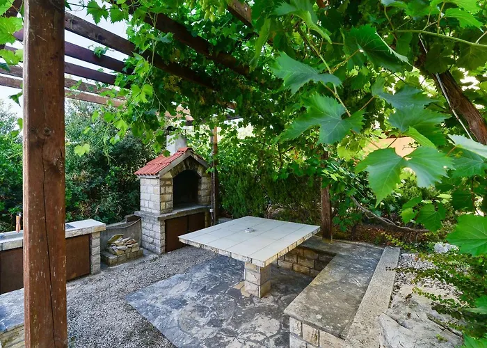 Apartment Dakovic *