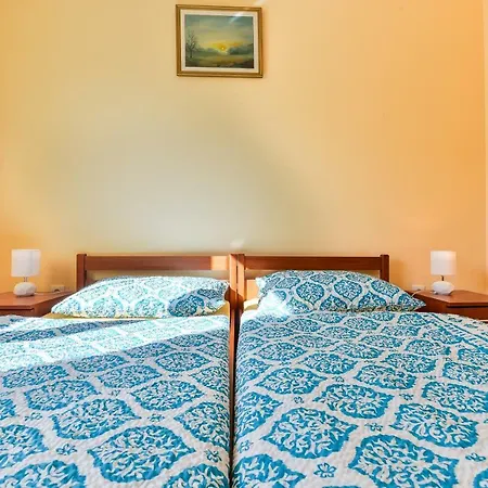 Dakovic Apartment