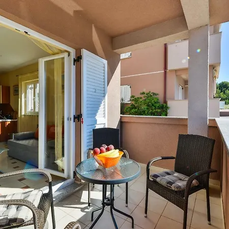 Dakovic * Pakoštane